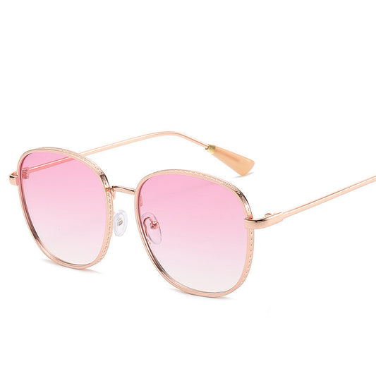 Personalized Sunglasses Fashion Metal Thick Edge Carved Sunglasses