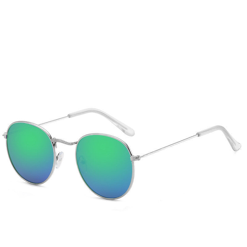 Colorful reflective sunglasses