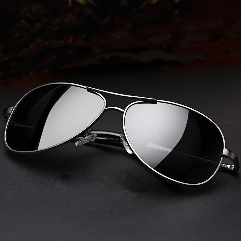 Fashionable large frame metal glasses