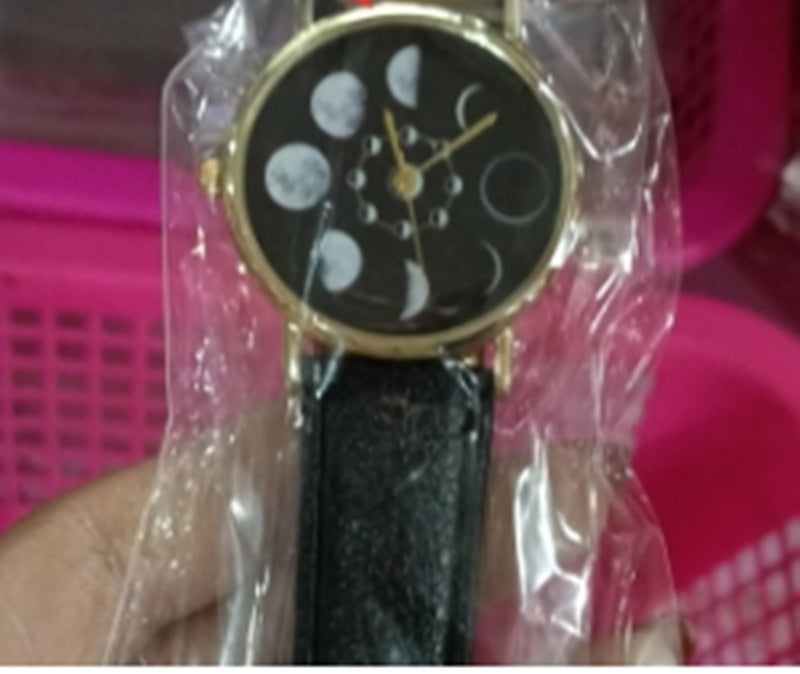 Fashion Ladies Belt moon Quartz Watch