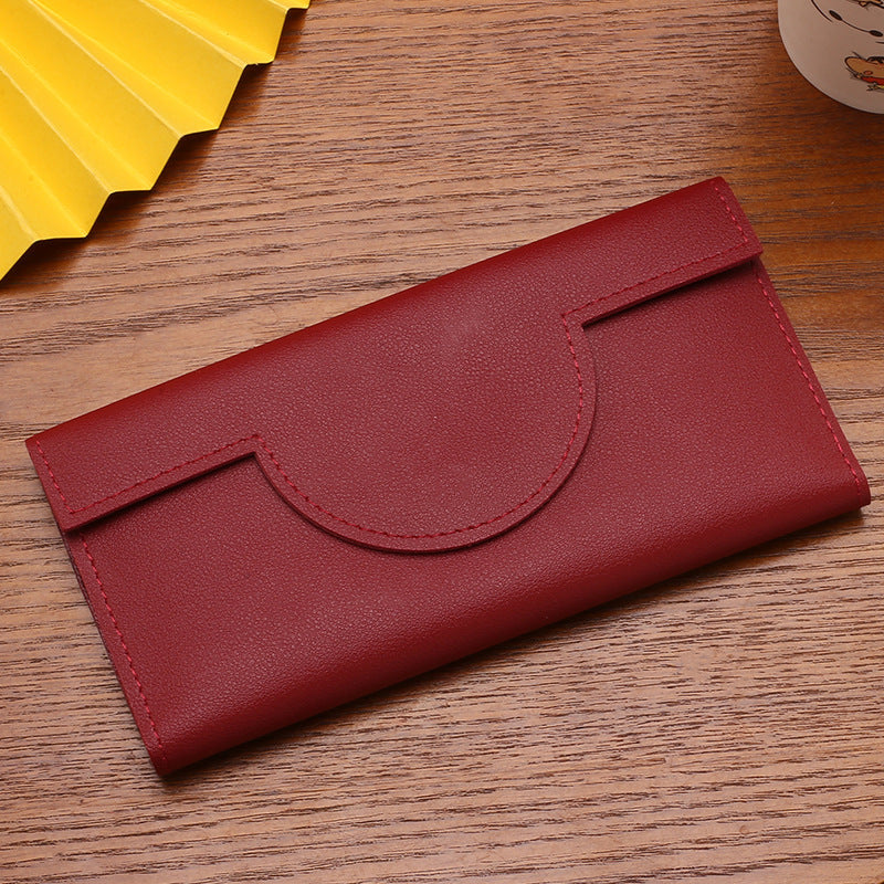 Large-capacity Wallet Is Versatile And Simple To Hold